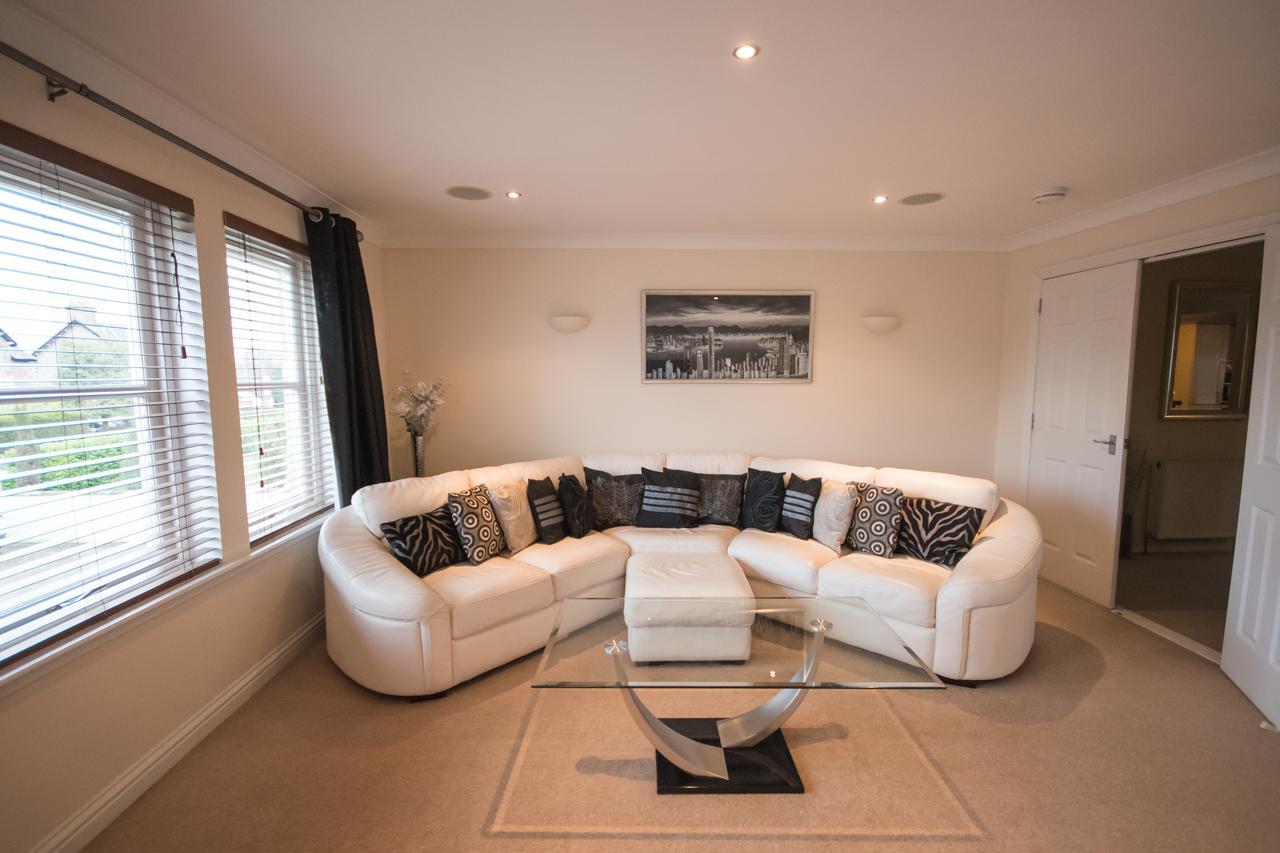 Crown Luxury Serviced Apartment Inverness Eksteriør billede